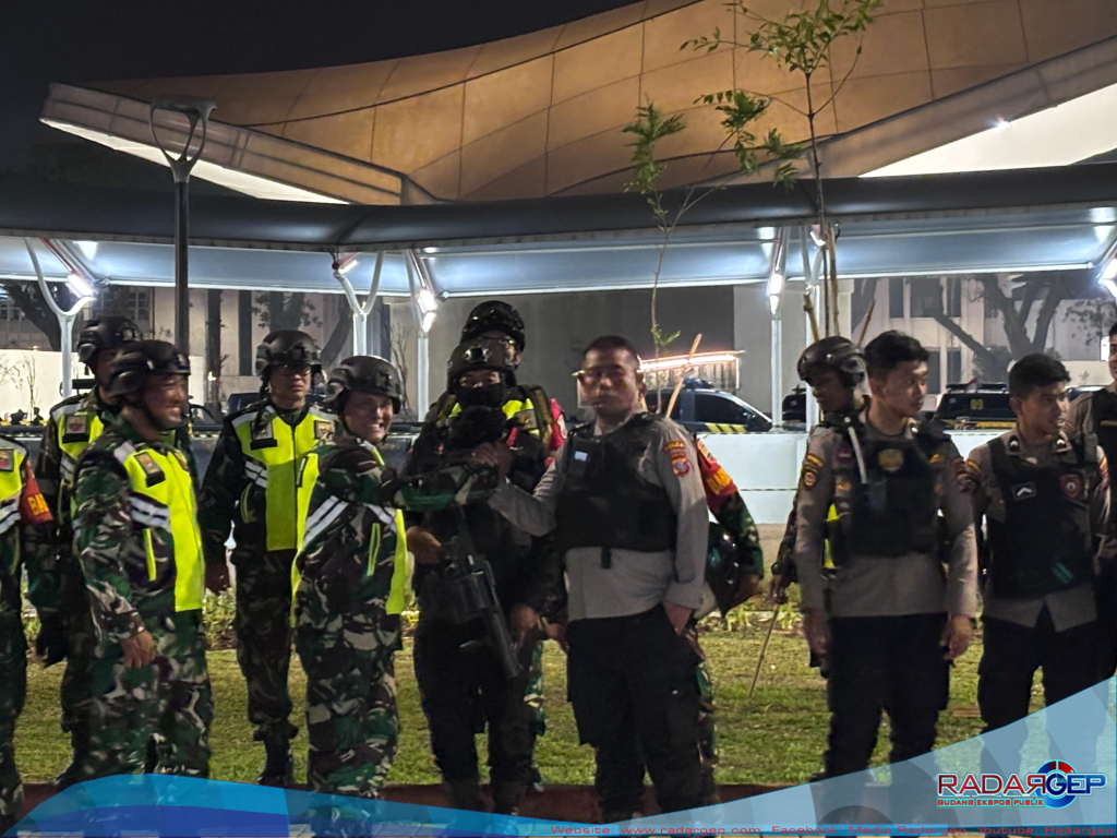 Patroli Gabungan Skala Besar TNI-Polri Kawal Keamanan Malam Akhir Pekan di Kota Medan